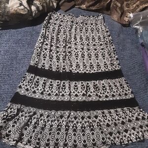 Faded Glory Monochrome Patterned Maxi Skirt